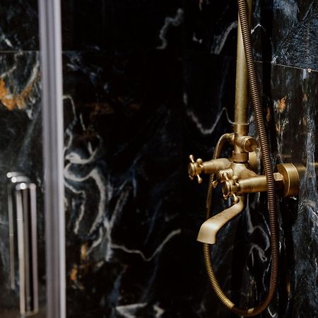 Roh Suites Athena Bagian luar foto
