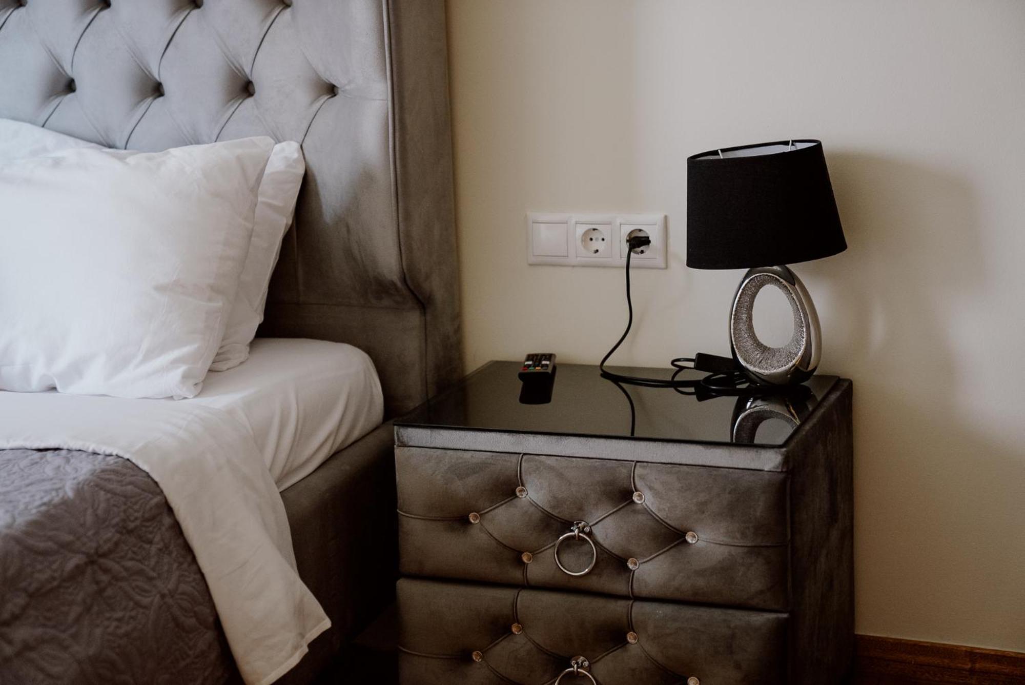 Roh Suites Athena Bagian luar foto
