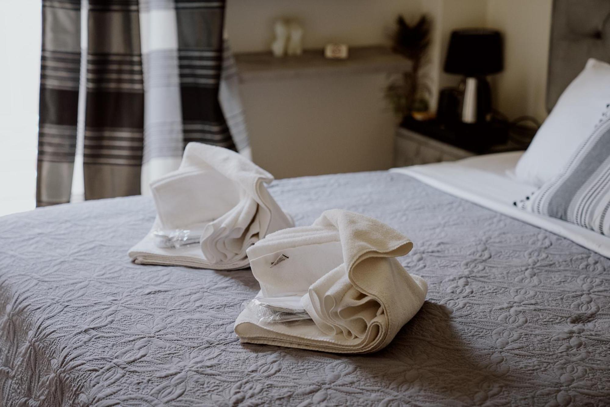 Roh Suites Athena Bagian luar foto